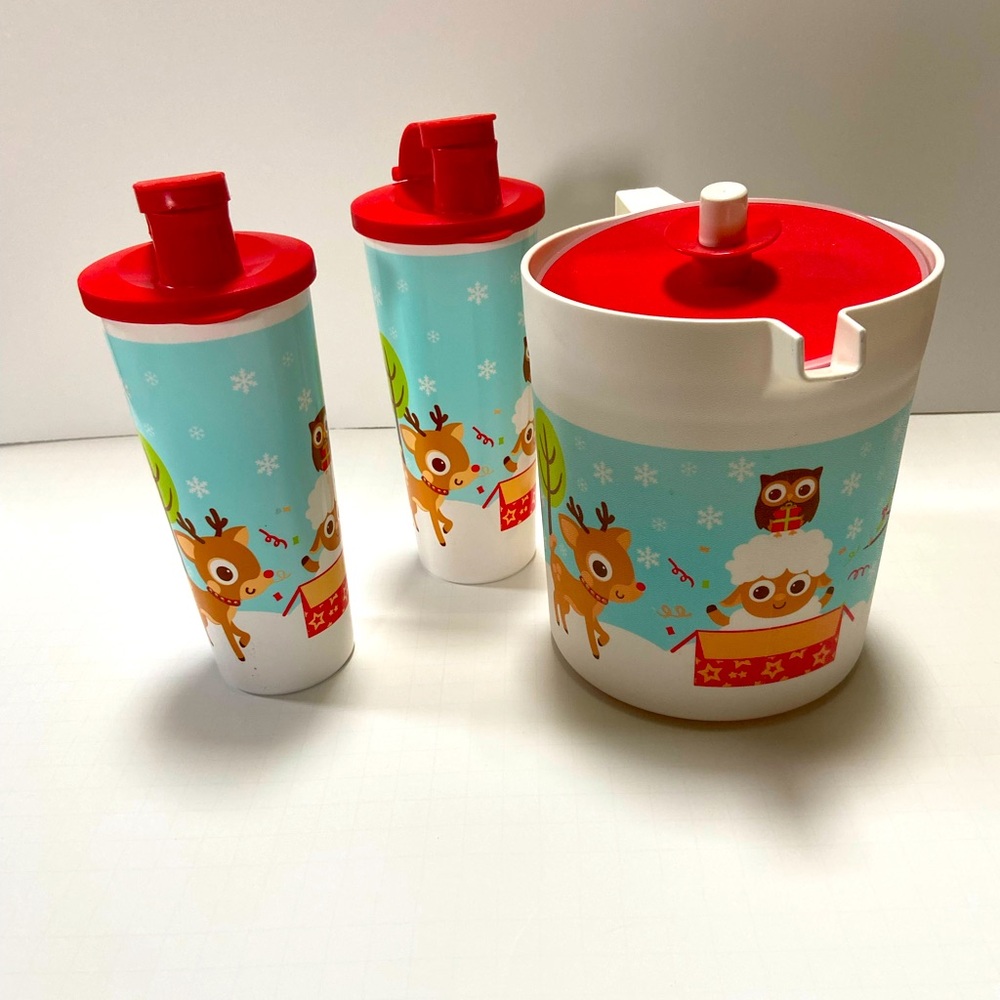 Tupperware Rudolph and Flurry Friends Pitcher and tumblers with lids